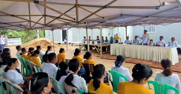 စီမံကိန်းနှင့်ဘဏ္ဍာရေးဝန်ကြီးဌာန၊ ပင်စင်ဦးစီးဌာန (ရုံးချုပ်) နှင့် Modular House တွင် နေထိုင်သော ဝန်ထမ်းများအား ထောက်ပံ့ပစ္စည်းပေးအပ်ပွဲ အခမ်းအနားကျင်းပခြင်း