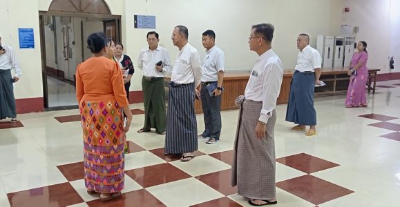 ဘဏ္ဍာရေးနှင့်အခွန်ဝန်ကြီးဌာန၊ ပြည်ထောင်စုဝန်ကြီး ဒေါက်တာကံဇော်နှင့် ဒုတိယဝန်ကြီးများမှ ပင်စင်ဦးစီးဌာန၊ ရုံးအမှတ် (၃၄) အဆောက်အဦ ပြင်ဆင်နေမှုများအား ကြည့်ရှုစစ်ဆေးခြင်း