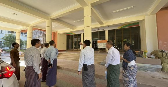 ဘဏ္ဍာရေးနှင့်အခွန်ဝန်ကြီးဌာန၊ ရုံးအမှတ်(၃၄) အဆောက်အဦအား ၁၃-၁၂-၂၀၂၅ ရက်နေ့တွင် ပြည်ထောင်စုဝန်ကြီးနှင့် ဒုတိယဝန်ကြီးမှ ပြန်လည်ပြုပြင်ခြင်း လုပ်ငန်းများဆောင်ရွက်နေသည့် အခြေအနေများအား လာရောက်ကြည့်ရှုစစ်ဆေးခြင်း