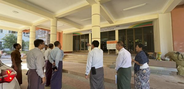 ဘဏ္ဍာရေးနှင့်အခွန်ဝန်ကြီးဌာန၊ ရုံးအမှတ်(၃၄) အဆောက်အဦအား ၁၃-၁၂-၂၀၂၅ ရက်နေ့တွင် ပြည်ထောင်စုဝန်ကြီးနှင့် ဒုတိယဝန်ကြီးမှ ပြန်လည်ပြုပြင်ခြင်း လုပ်ငန်းများဆောင်ရွက်နေသည့် အခြေအနေများအား လာရောက်ကြည့်ရှုစစ်ဆေးခြင်း